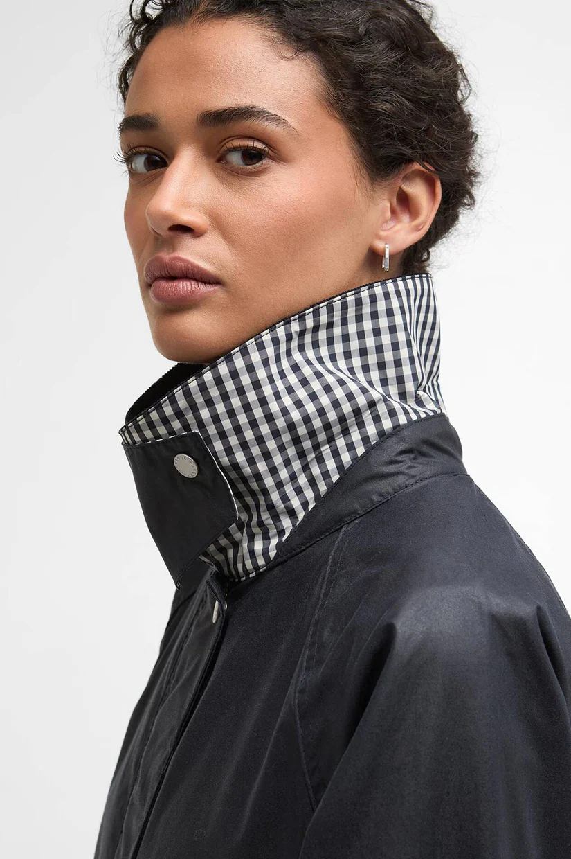 Barbour Wren Wax Jacket - Royal Navy/Navy Gingham Check - Image 4