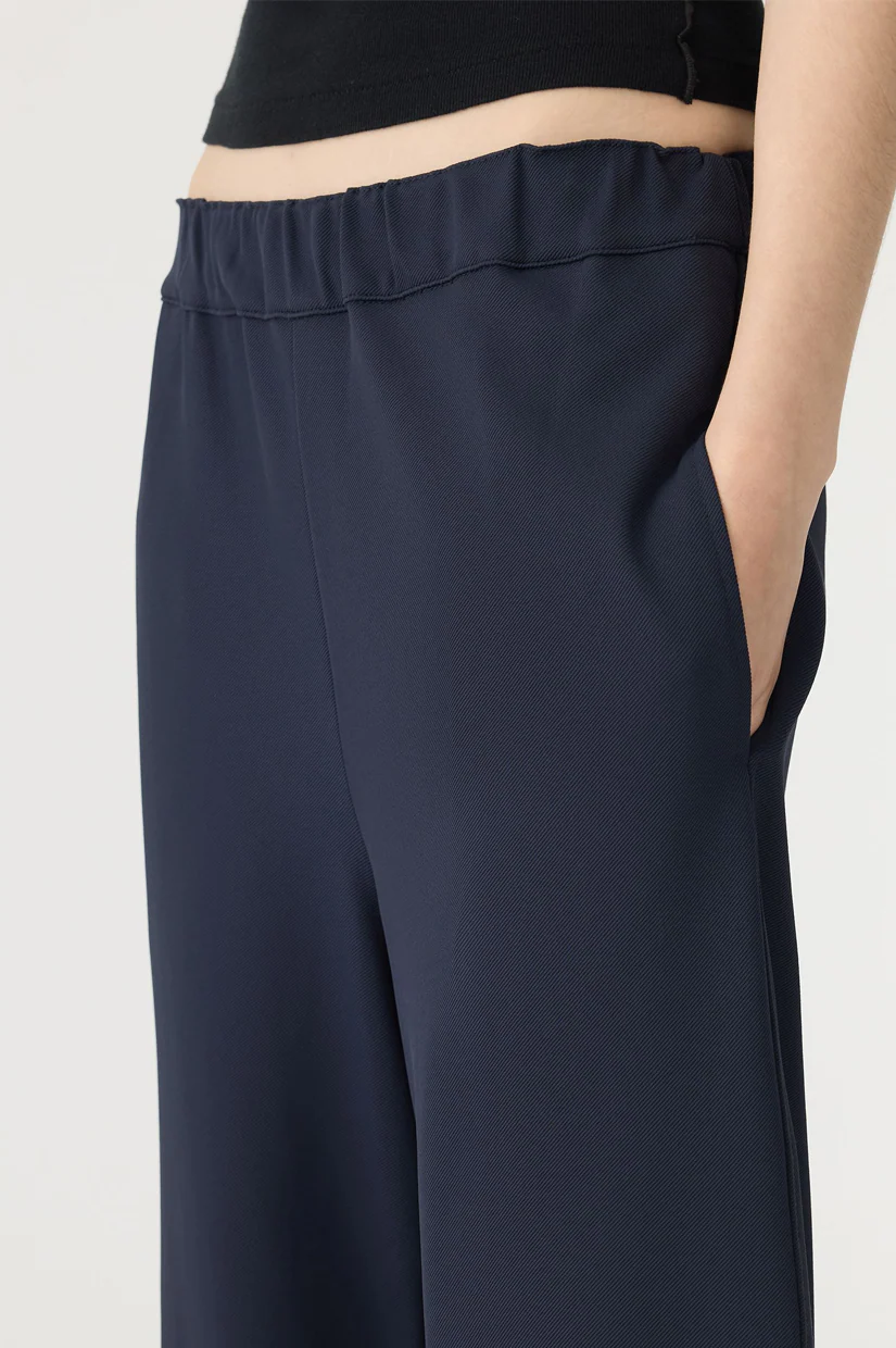 Bassike Stretch Twill Wide Leg Pant - Ink - Image 3