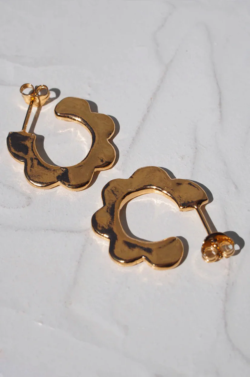 C&V Fleur Hoops - Image 4