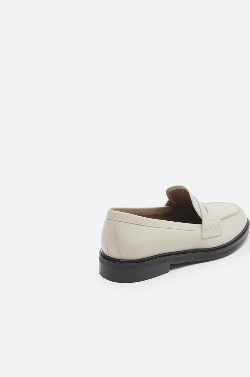Flattered Sara Loafer - Creme - Image 3