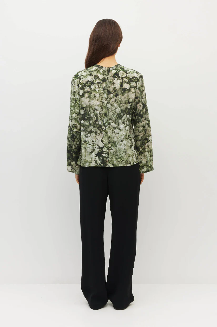 Juliette Hogan L/S Fancy T - Seagrass - Image 4