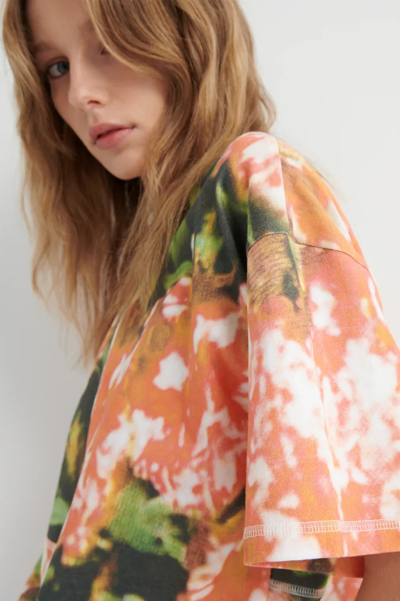 Kowtow Montage Tee - Flower Book - Image 2