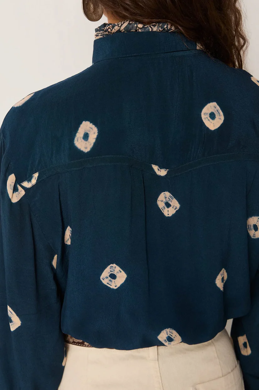 Maison Hotel Aria Blouse - Lapis Lazuli - Image 3