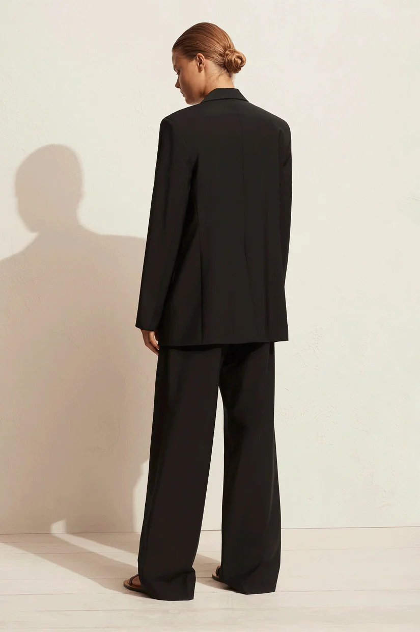 Matteau Relaxed Tailored Blazer - Black - Image 3