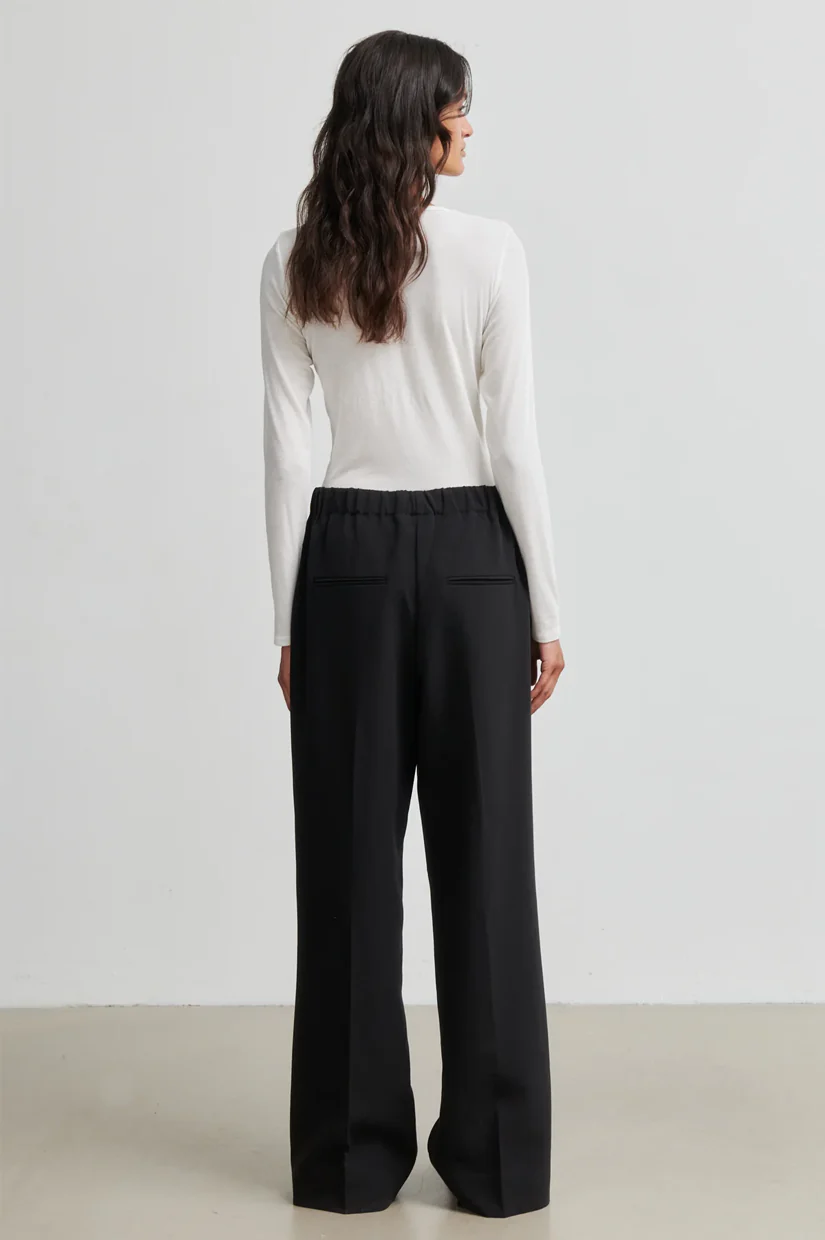 Second Female Evie Classic Trousers - Black - Image 4