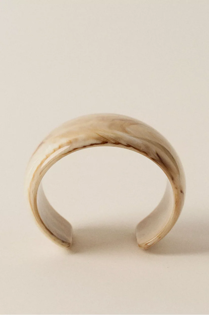 Sessun Ambrito Bracelet - Ecru - Image 2