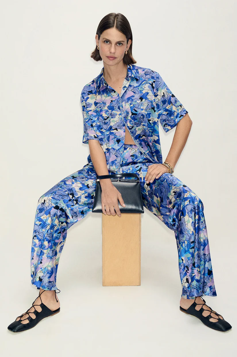 Silk Laundry SS Boyfriend Shirt - Cornflower Floral