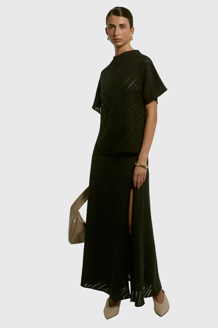 Viktoria & Woods Totem Top - Black - Image 2