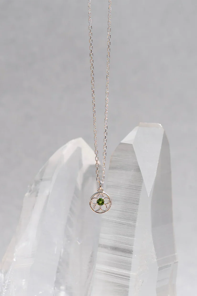 Zoe & Morgan Manuka Necklace - 925 Sterling Silver with Chrome Diopside - Image 3